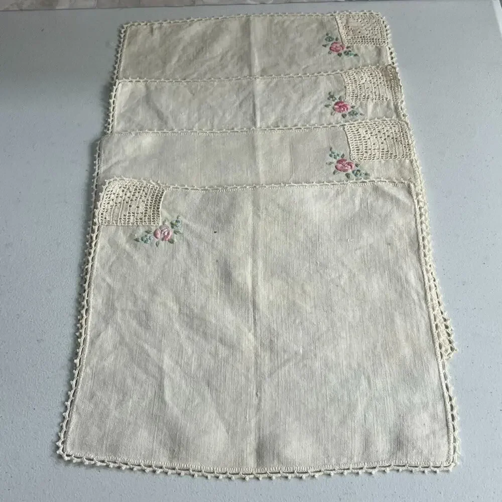 Vintage Ivory Napkins Set of 8 Embroidered Flowers Crochet Two sizes